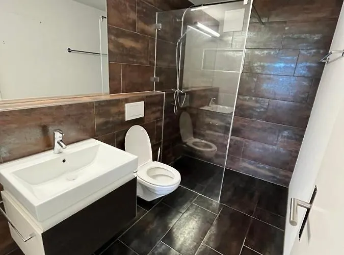 Appartement 3 Bedroom In Front Of Obersaxen