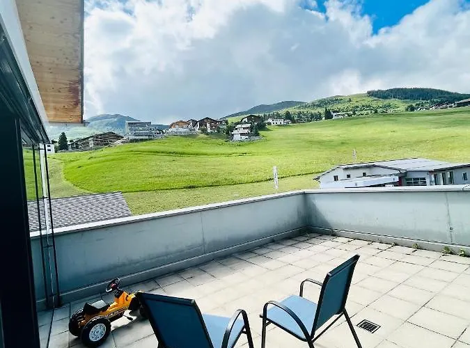 3 Bedroom In Front Of Appartement *