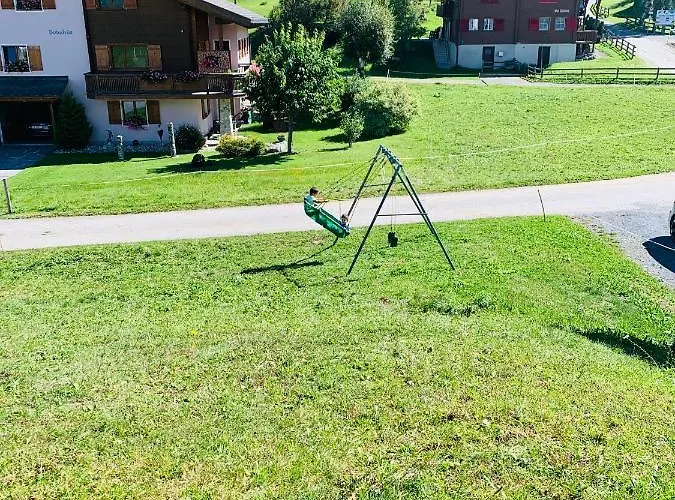 Appartement 3 Bedroom In Front Of Obersaxen