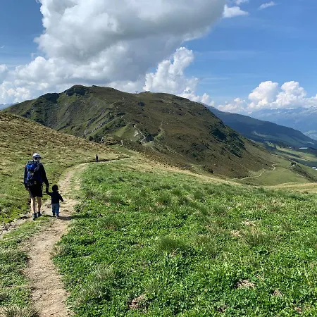 3 Bedroom In Front Of أوبرساكسن