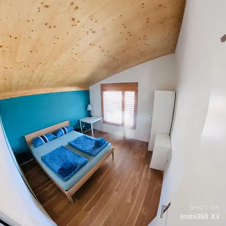 3 Bedroom In Front Of Apartmán Obersaxen